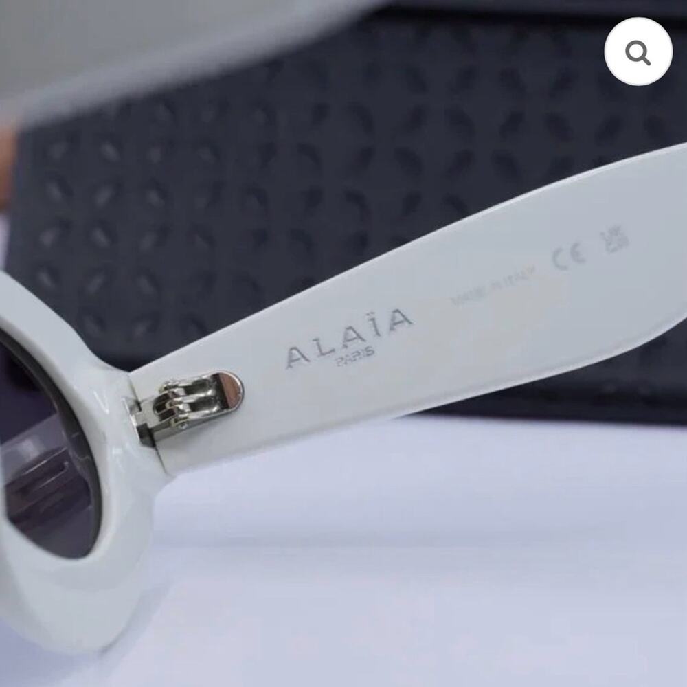 New! Alaïa White Oval Sunglasses AA0059S 002, Authentic - Picture 14 of 16